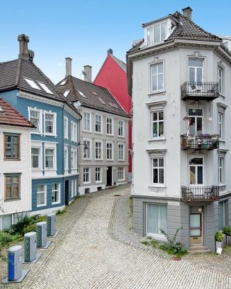 Charming Apartment, Walk to Everything in Bergen