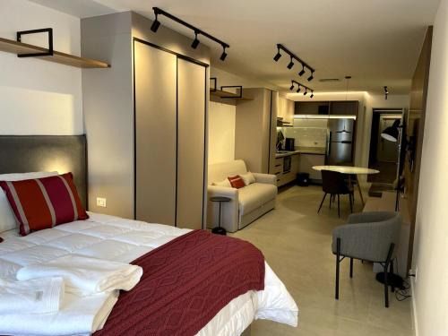 Charming studio in Flamengo IV