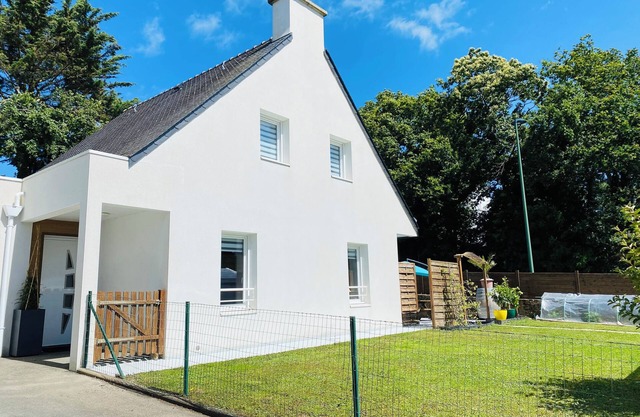 Charming villa close to beaches and shops