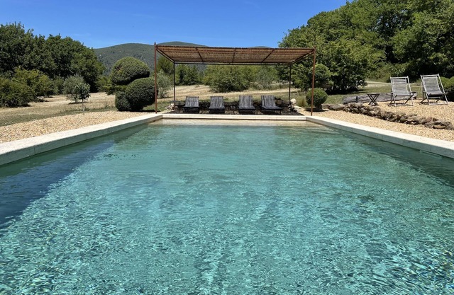 Charming villa rental in Lourmarin le Bastidon du Coco in the heart of the Luberon