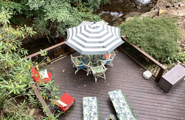 'Chateau on Compass Creek' Quiet Hayesville Escape