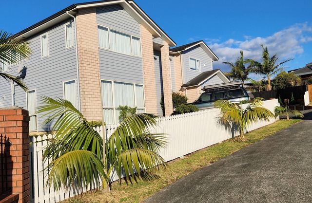 Cheap, Cosy and Comfortable house in Auckland, New Zealand.
