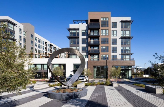 Chic Avelle 2BR with Hot Tub & Pool. Unwind in Comfort