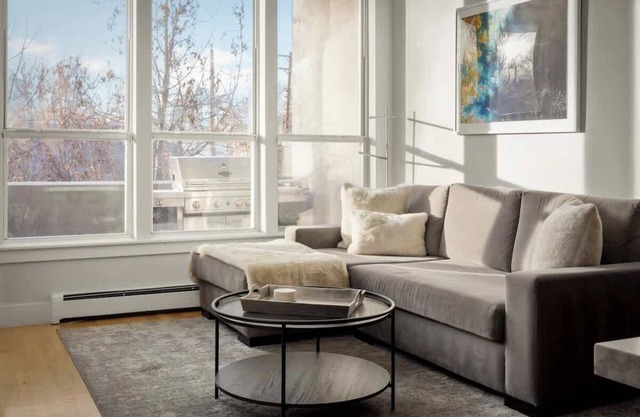 Chic City Park Home | Rooftop Deck + Skyline Views