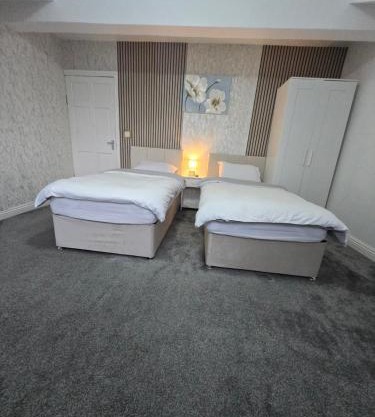 Chub twin bed