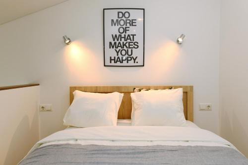 City Loft with private parking by Hostlovers