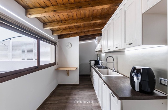 Civico 6 in Avola With 2 Bedrooms and 1 Bathrooms