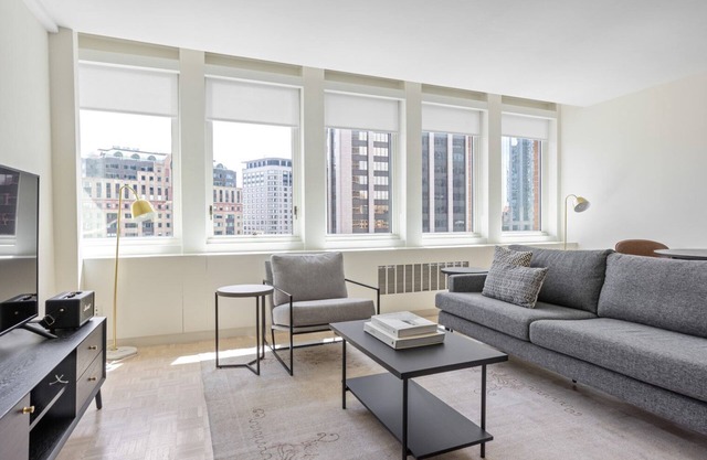 Classic Back Bay 1BR w/W/D & Gym, near Copley T & Shops, by Blueground