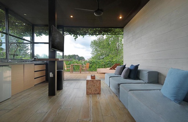 Clio Apartment