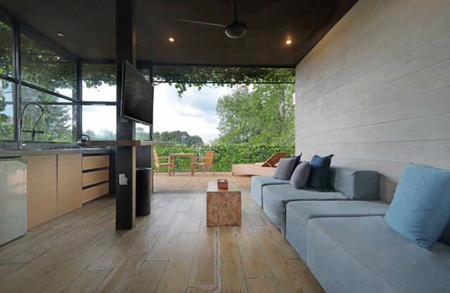 Clio Apartments