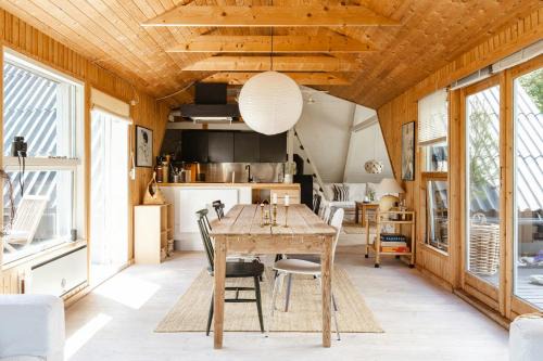 Close To Beach, Forest And Bike Trails