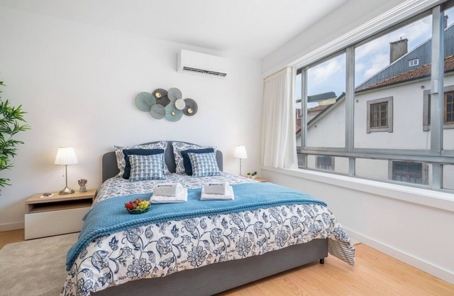 Comfy Sunny Flats | Prime Location