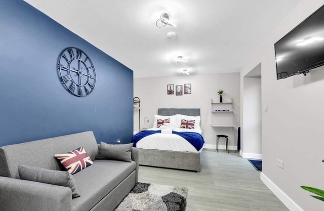Cosy Abode for Adventurers