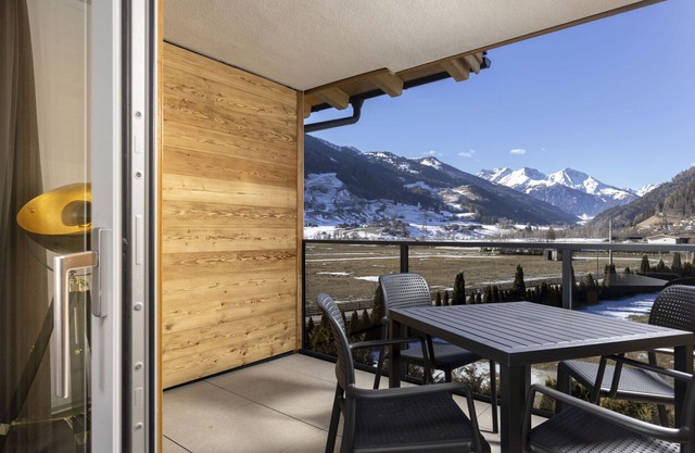 Cosy apartment for 4 guests with WIFI, TV and terrace