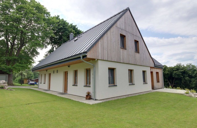 Cosy apartment for 4 guests with WIFI, TV and terrace
