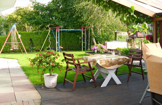 Cosy apartment for 5 people with WIFI, TV, terrace and pets allowed
