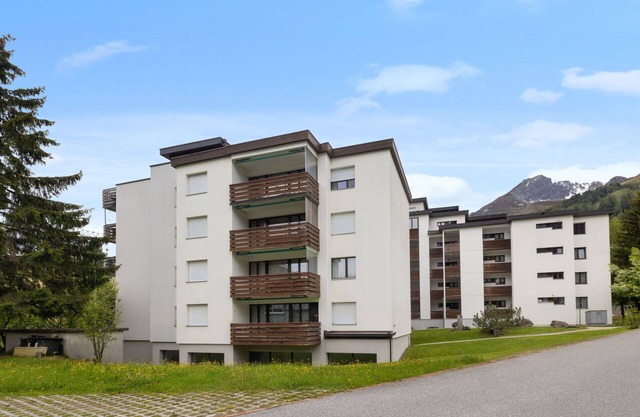 Cosy apartment for 6 people with WIFI, pool, TV and balcony