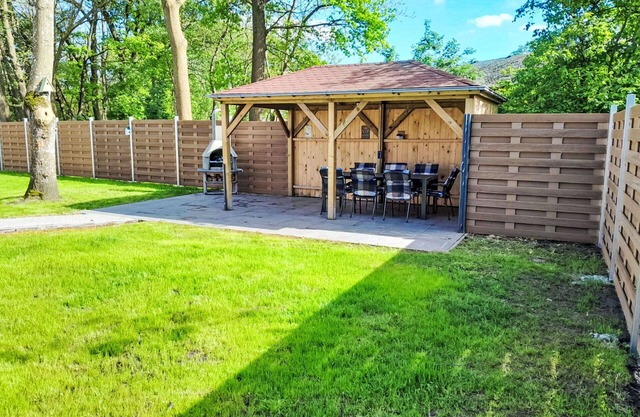 Cosy apartment for 2 people with WIFI, TV and patio