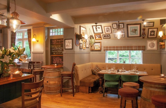 Cowdray Arms