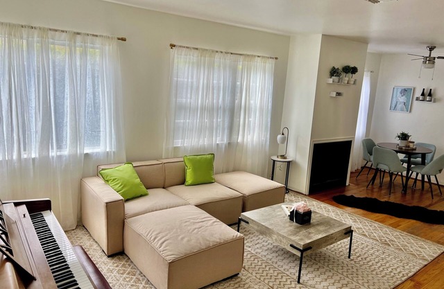 Cozy Home in the Heart of West Hollywood