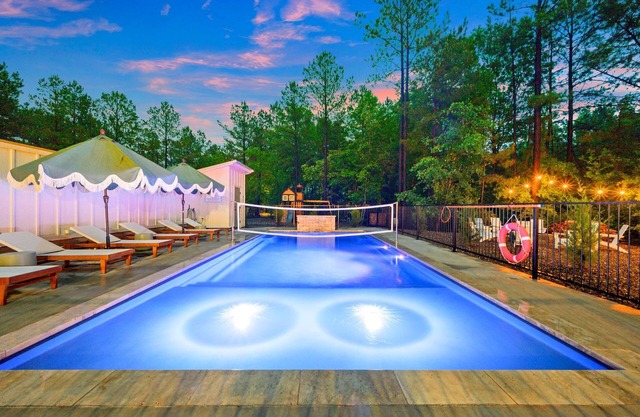Cozy Oasis I Heated Pool I Firewood Provided