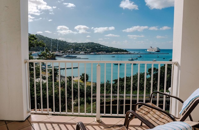 Cozy Studio in St. Thomas w/Balcony Views