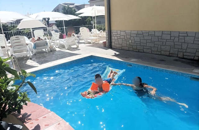 Cozy two-room apartment in Tropea for 2/4 people with swimming pool near the sea