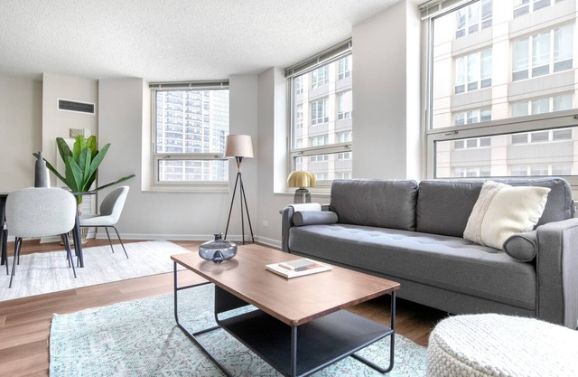 Crisp River North 1BR w/Gym, Pool, nr. Oak Street Beach, by Blueground