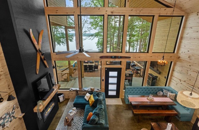 Cypress Bungalow on Lake Claiborne +RV pad