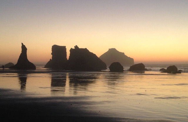 Cypress Row Vacation Suite In Beautiful Bandon, Oregon