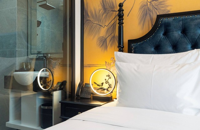 D'Lux Hotel