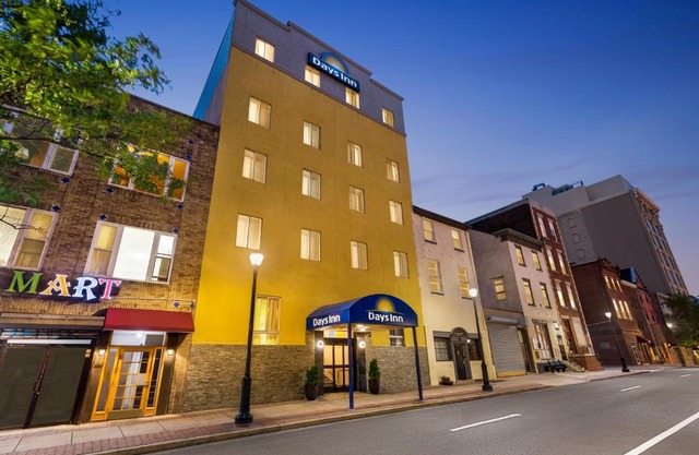 Days Inn by Wyndham Philadelphia Convention Center