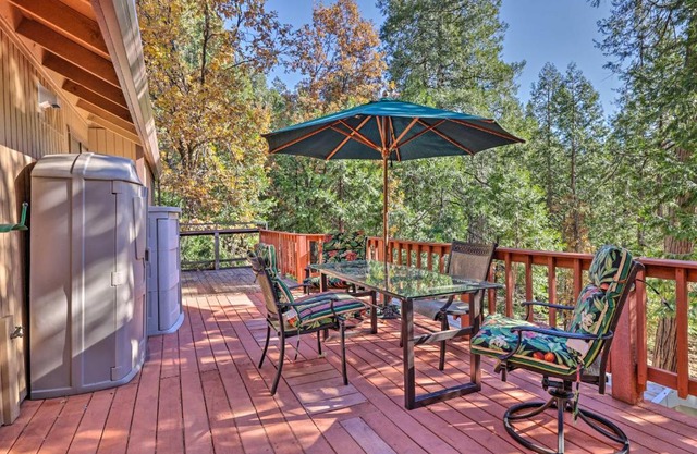 Deck with Forest Views Quiet Twain Harte Cabin!