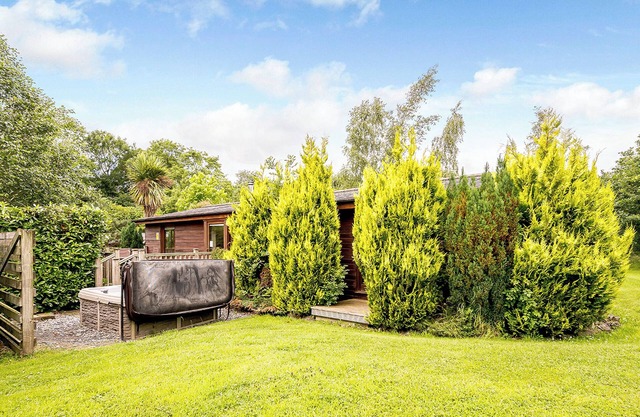 Deluxe lodge designed with luxury in mind.