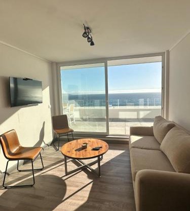 Depto privado con vista despejada al mar en 1 línea, terraza 20 mts y estacionamiento con acceso desde el borde costero