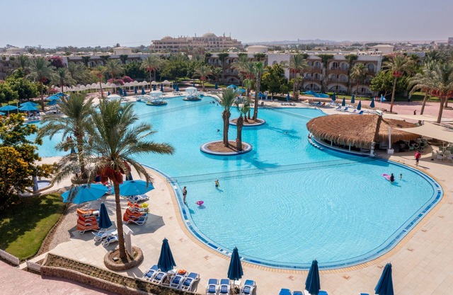 Desert Rose Resort