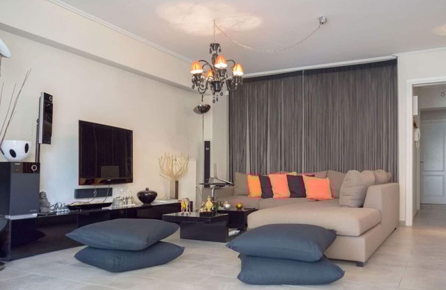 Designer’s apartment in Galatsi area