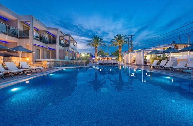 Dionysos Hotel & Suites