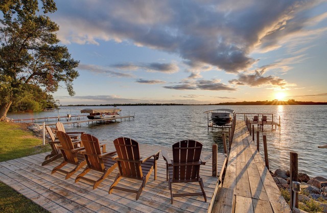 Dog-Friendly! Silver Lake Escape Near Boat Ramp