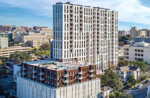 Downtown Austin Resort Studio Deluxe