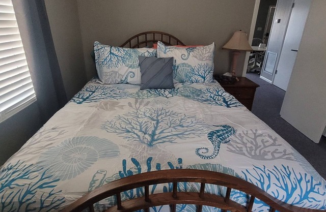 DOWNTOWN LAKE PLACID FLORIDA MURAL TOUR APARTMENT - CLEAN AND NICE!