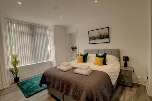 Dundee 1-Bed Apartment - Sleeps 4 - Pet Friendly