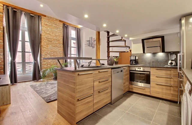 Duplex Hyper Center Place Capitole, Panoramic view.