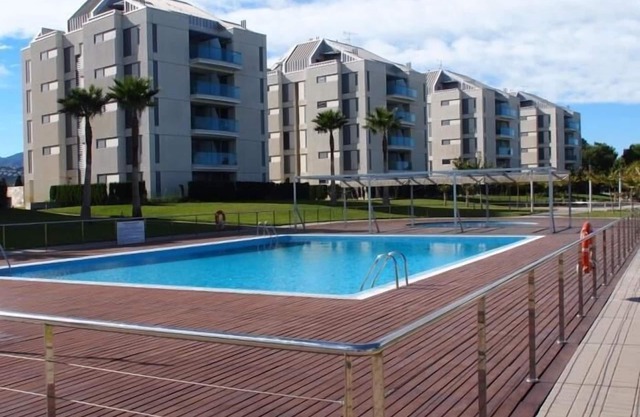 Duplex penthouse in a complex with pool, paddle tennis, for 7 people.