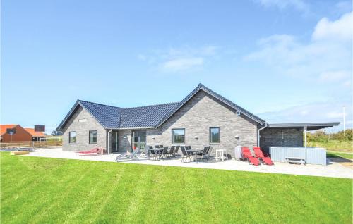 Eight-Bedroom Holiday Home In Vestervig
