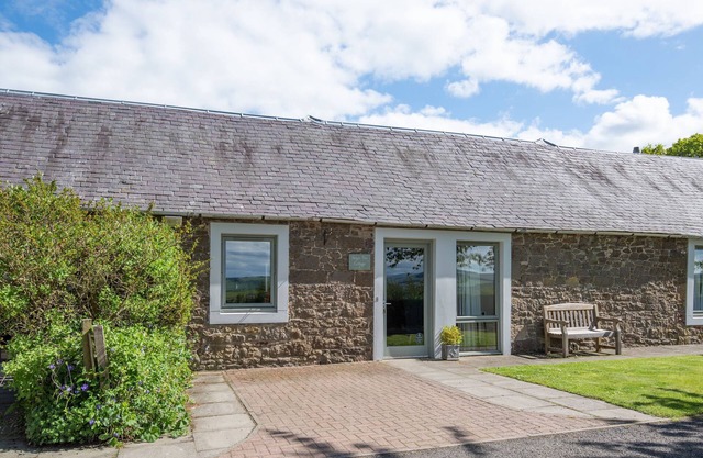Eildon Melrose Holiday Cottages & Log Cabins - Single Tree Cottage