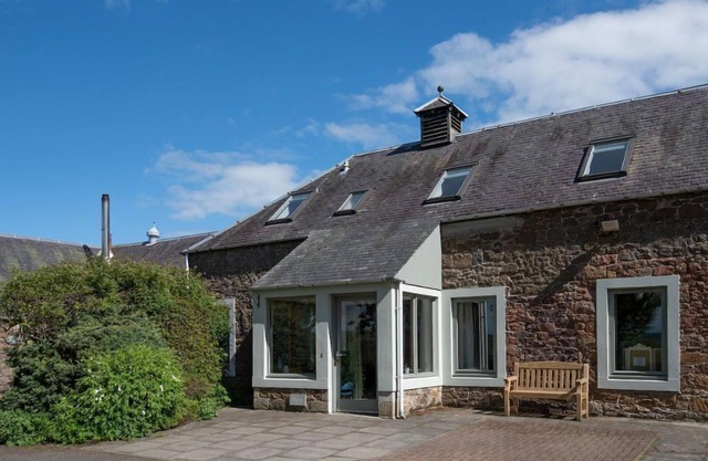 Eildon Melrose Holiday Cottages & Log Cabins - Langrig