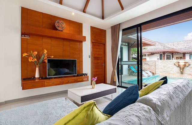 Elegant Grace 2BR Pool Villa Lexi Rawai