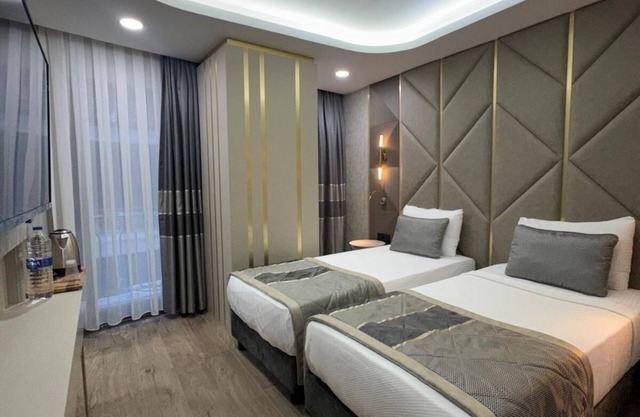 Elysia Hotel