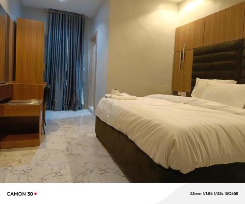EMERY VIDA LUXURY HOTEL Irrua